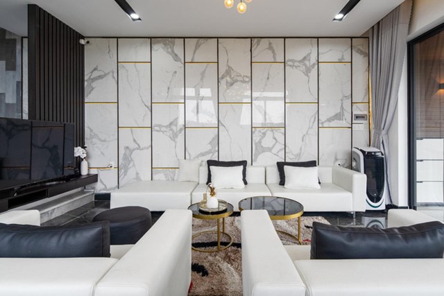 Chuyển về Đà Nẵng sống, chồng mua mảnh đất 180m2 và xây tặng vợ ngôi nhà đẹp như resort - Ảnh 1