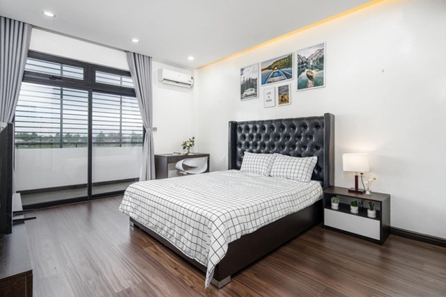 Chuyển về Đà Nẵng sống, chồng mua mảnh đất 180m2 và xây tặng vợ ngôi nhà đẹp như resort - Ảnh 8