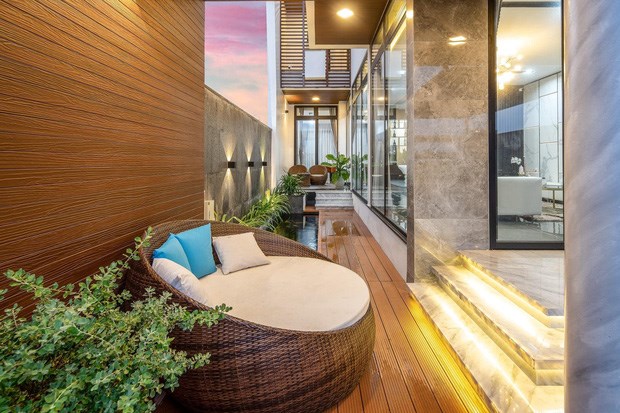 Kh&ocirc;ng gian thư gi&atilde;n b&ecirc;n ngo&agrave;i