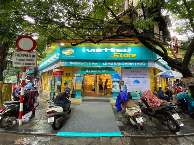 Viettel Store l&agrave; một đơn vị uy t&iacute;n, đ&atilde; c&oacute; tr&ecirc;n 10 năm kinh doanh tr&ecirc;n thị trường b&aacute;n lẻ