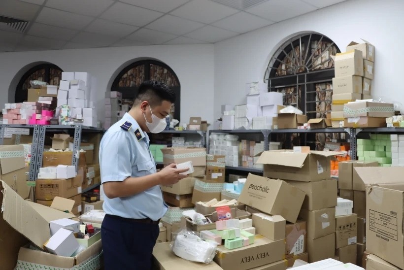 Hà Nội siết hậu kiểm thị trường mỹ phẩm năm 2026 Hà Nội siết hậu kiểm thị trường mỹ phẩm năm 2026