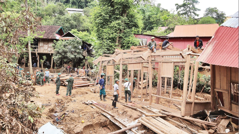 Thủ tướng yêu cầu khắc phục cơ sở hạ tầng, khôi phục sản xuất kinh doanh sau bão lũ tại khu vực Trung Bộ