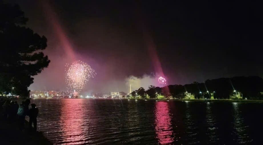 Bắn pháo hoa tại 3 khu vực đón chào năm mới 2026 tại Lâm Đồng Bắn pháo hoa tại 3 khu vực đón chào năm mới 2026 tại Lâm Đồng