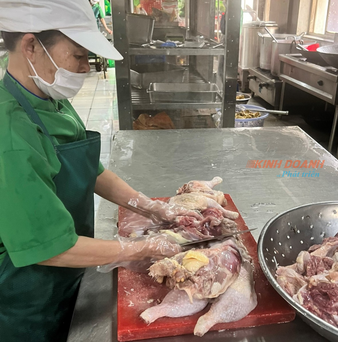 Doanh nghiệp đi đầu trong cung cấp thực phẩm suất ăn