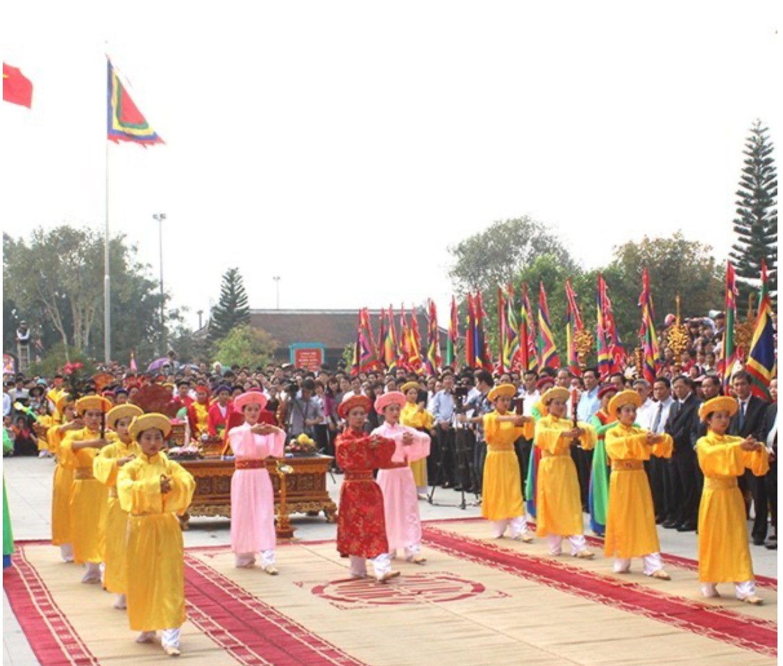 Khai mạc Lễ hội Đền Mẫu Âu Cơ vào mùng 6 tháng Giêng Khai mạc Lễ hội Đền Mẫu Âu Cơ vào mùng 6 tháng Giêng