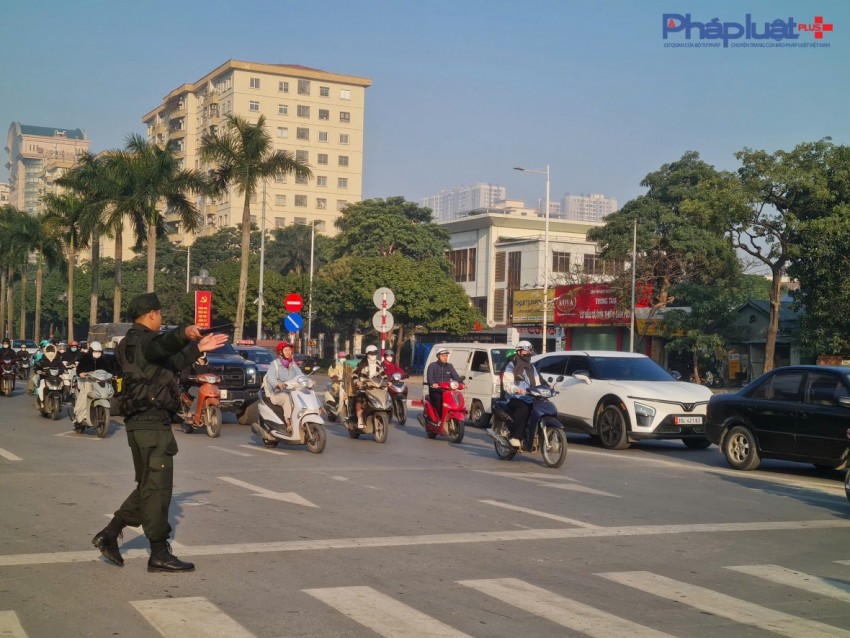 Phân luồng giao thông phục vụ Chương trình nghệ thuật đặc biệt Chào mừng thành công Đại hội đại biểu toàn quốc