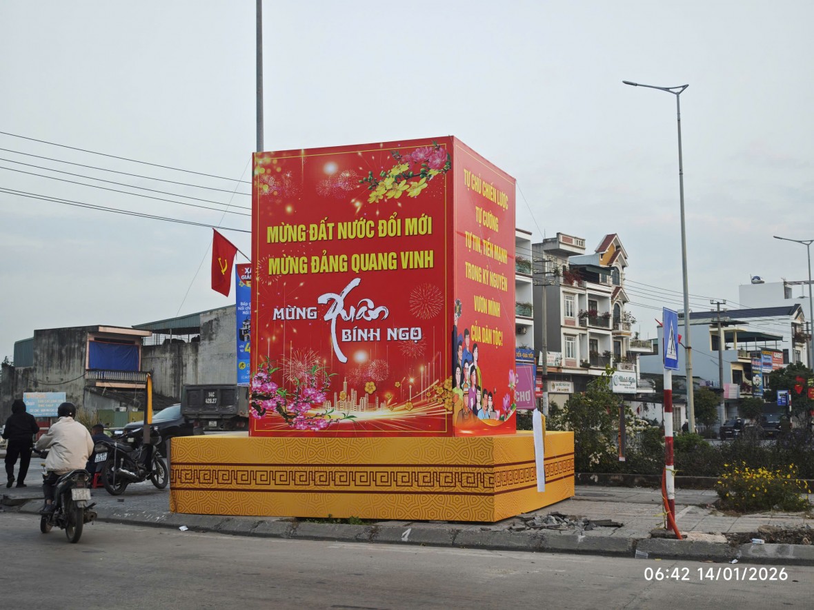 Quảng Ninh rực rỡ cờ hoa chào mừng Đại hội Đảng và mừng xuân mới