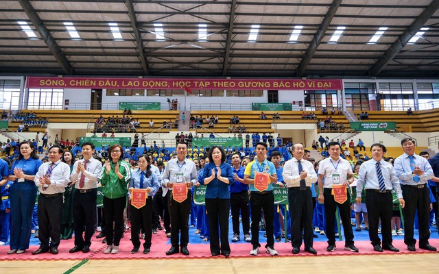 Giải Bơi, Vovinam học sinh phổ thông toàn quốc năm 2023: Nơi tranh tài của học sinh vận động viên ưu tú - Ảnh 1.