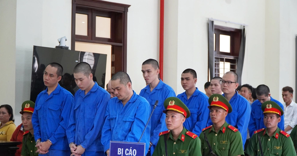 37 bị cáo hầu tòa sau cuộc hỗn chiến bằng súng, dao khiến 2 người tử vong