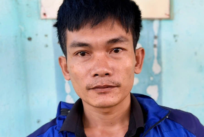 Tài xế Nguyễn Quốc Đạo bị cơ quan công an bắt giữ Tài xế Nguyễn Quốc Đạo bị cơ quan công an bắt giữ