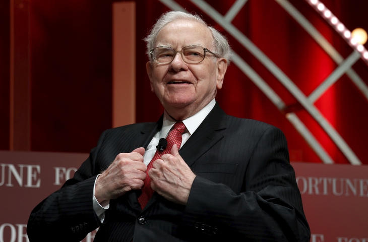 Tỷ phú Warren Buffett rời ghế Chủ tịch Berkshire Hathaway ở tuổi 96: Thông điệp 4 chữ đúc kết mức sinh lời hơn 6 triệu phần trăm