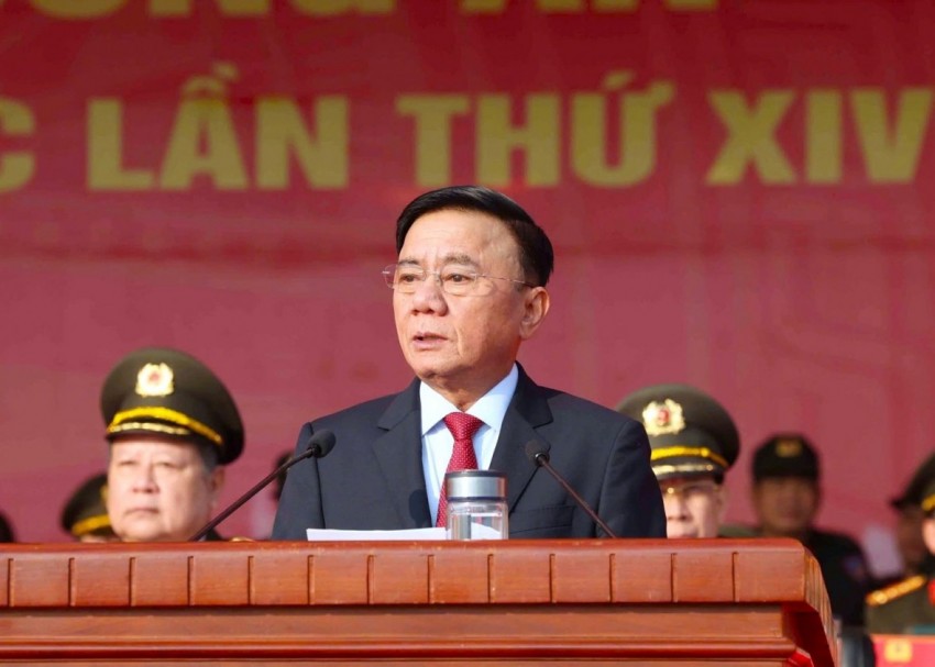 Ủy viên Bộ Chính trị, Thường trực Ban Bí thư Trần Cẩm Tú. Ủy viên Bộ Chính trị, Thường trực Ban Bí thư Trần Cẩm Tú.