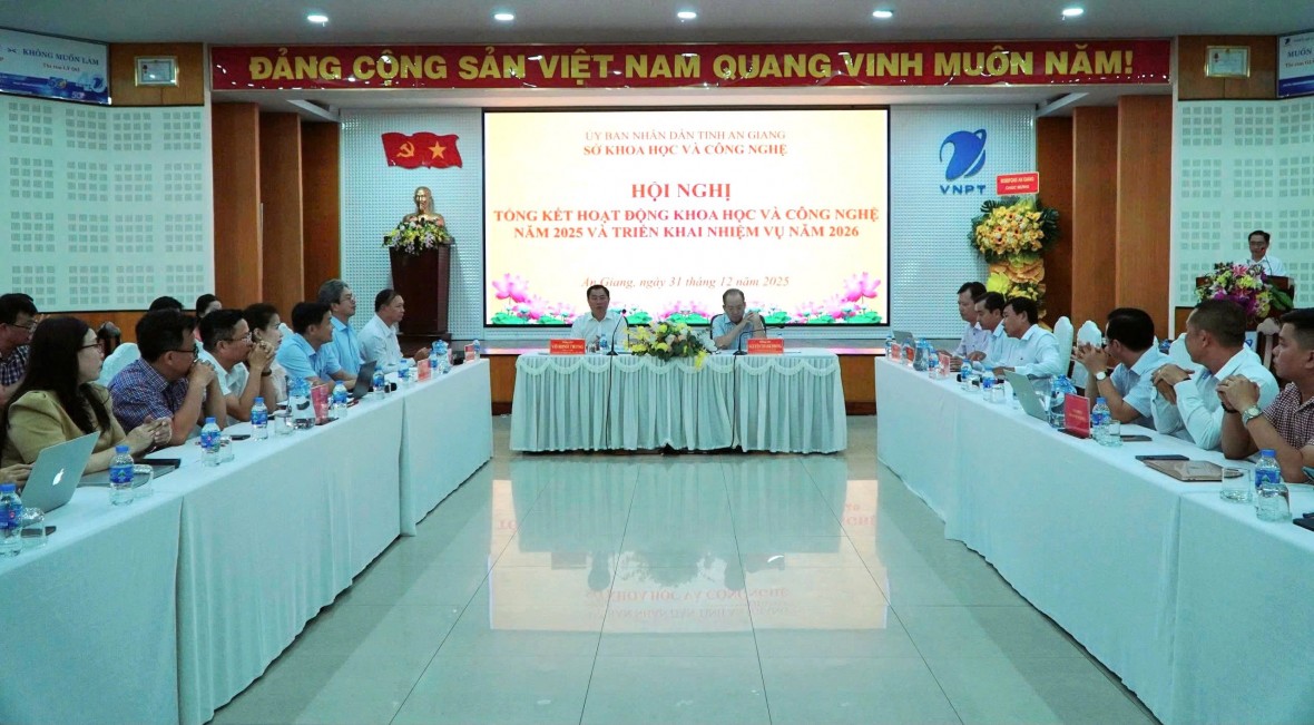 An Giang: Khoa học, công nghệ và chuyển đổi số là động lực tăng trưởng “2 con số” An Giang: Khoa học, công nghệ và chuyển đổi số là động lực tăng trưởng “2 con số”