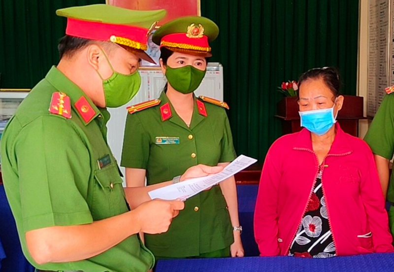 Bắt tạm giam nữ chủ hụi chiếm đoạt hơn 700 triệu đồng -0