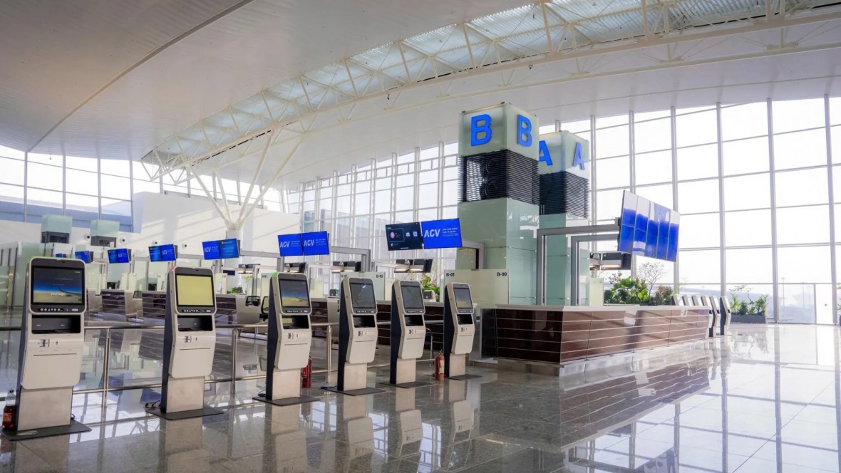 Khu vực ki ốt check-in của Nhà ga T2 Nội Bài.
