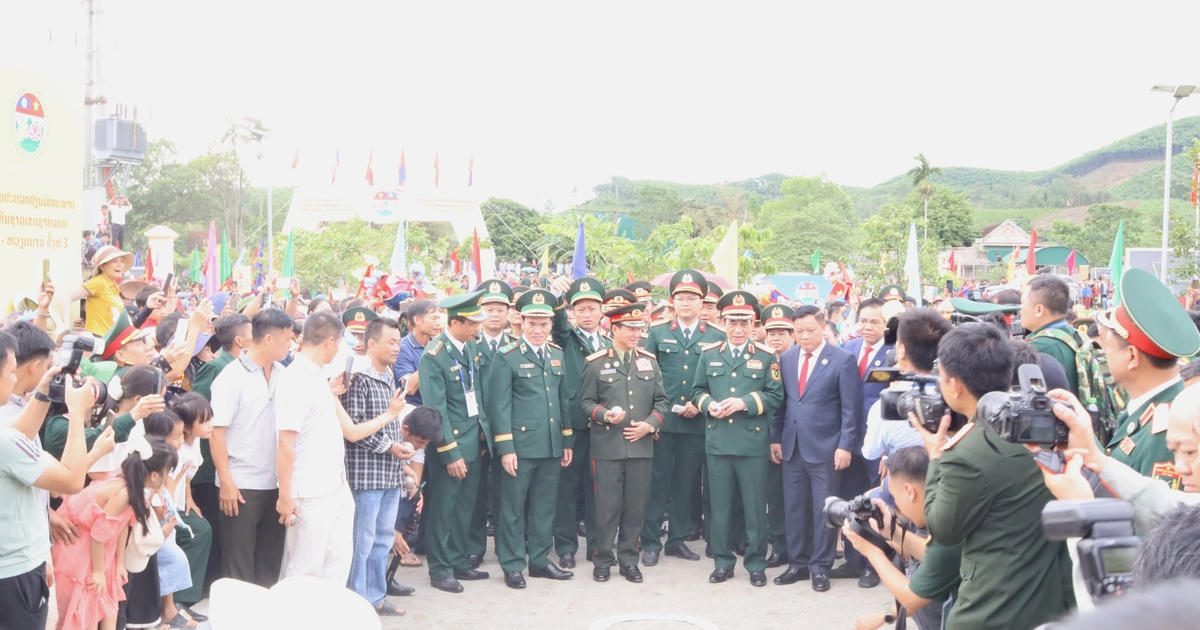 Nhiều hoạt động giao lưu hữu nghị quốc phòng biên giới Việt Nam - Lào lần thứ 3
