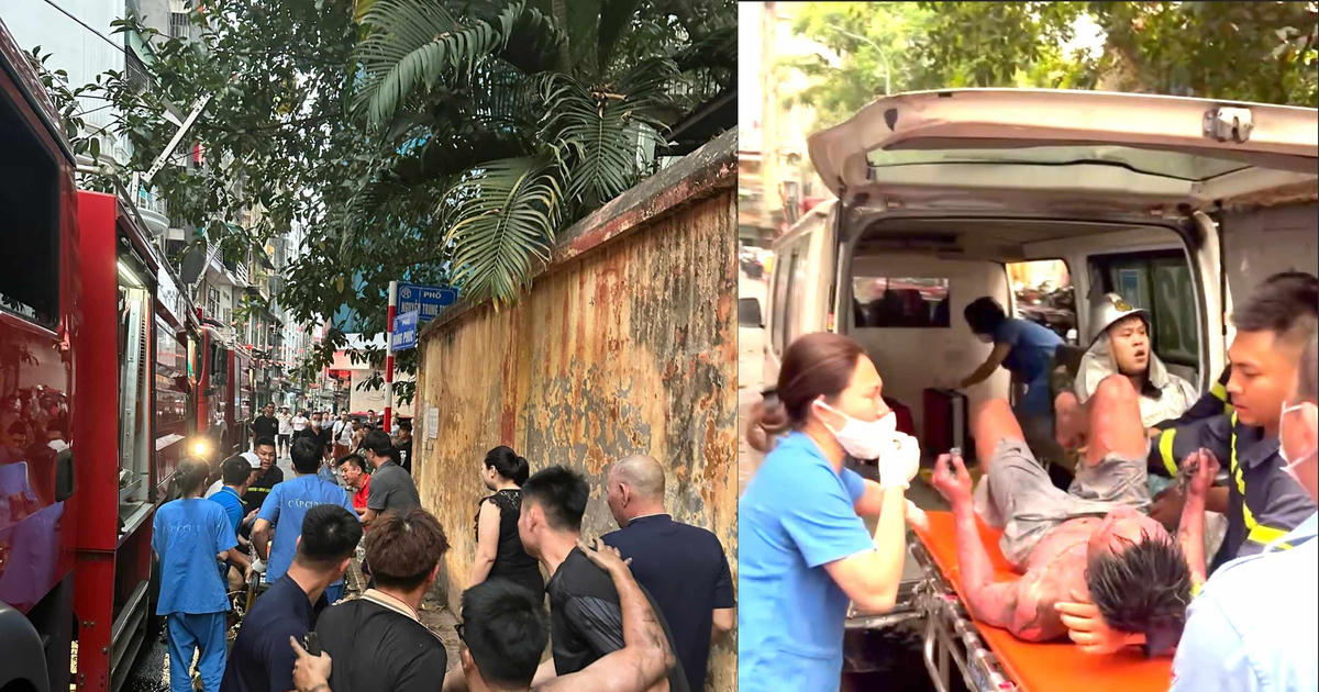 Kịp thời cứu người mắc kẹt trong vụ cháy nhà dân tại phường Ba Đình