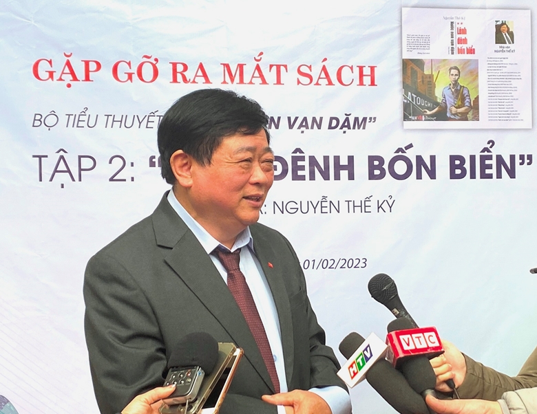 nha van nguyen the ky