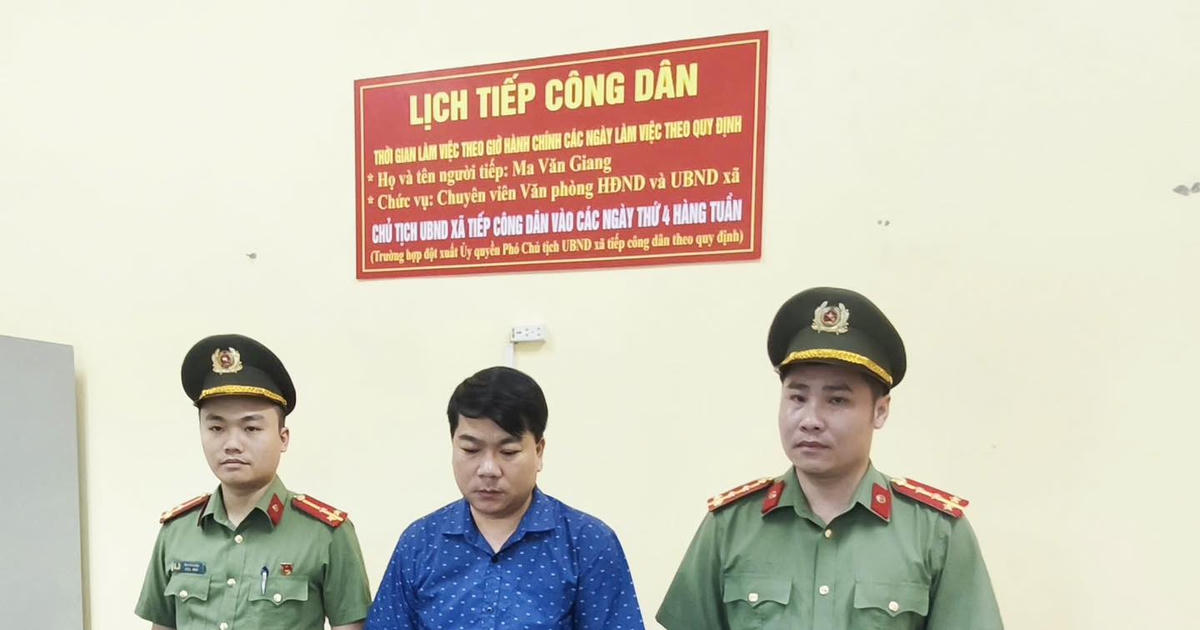 Khởi tố đối tượng lừa đảo, làm giả giấy chứng nhận tốt nghiệp đại học