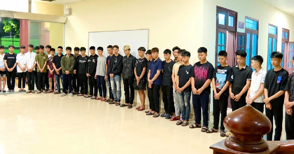 Ninh Bình: Triệu tập 31 thanh, thiếu niên mang hung khí gây rối trật tự công cộng