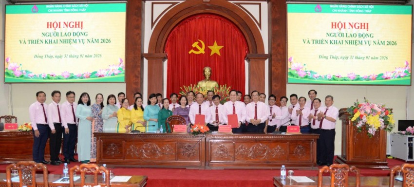 Ngân hàng CSXH Đồng Tháp không ngừng nâng cao chất lượng và trách nhiệm phục vụ Nhân dân