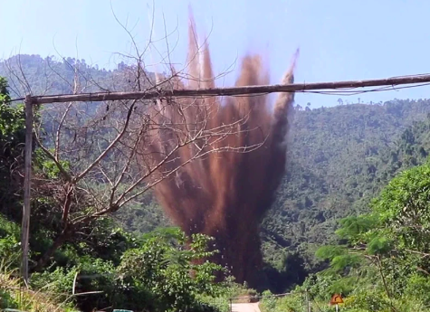 Huỷ nổ thành công quả bom nặng hàng trăm kg tại Phú Thọ Huỷ nổ thành công quả bom nặng hàng trăm kg tại Phú Thọ