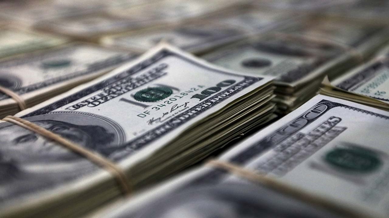 Tỷ giá USD hôm nay 15-3: Đồng USD giảm nhẹ, thị trường “nín thở” trước cuộc họp của Fed và tình hình Ukraine