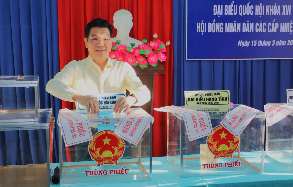 Hơn 2,3 triệu cử tri Tây Ninh chung vui “Ngày hội non sông” Hơn 2,3 triệu cử tri Tây Ninh chung vui “Ngày hội non sông”