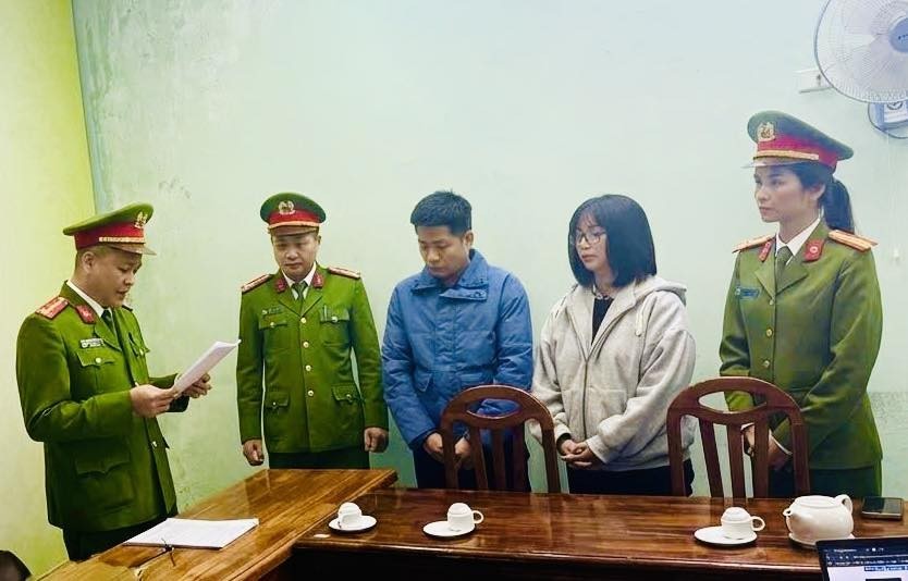 Khởi tố 2 đối tượng cung cấp các đường link, trang web giả mạo ngân hàng cho nhóm lừa đảo Khởi tố 2 đối tượng cung cấp các đường link, trang web giả mạo ngân hàng cho nhóm lừa đảo