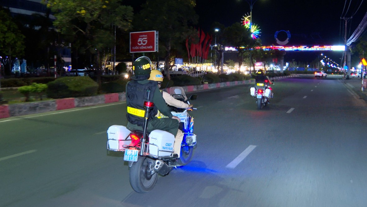 Công an Cà Mau tăng cường tuần tra, đảm bảo ANTT dịp Tết Nguyên đán Bính Ngọ