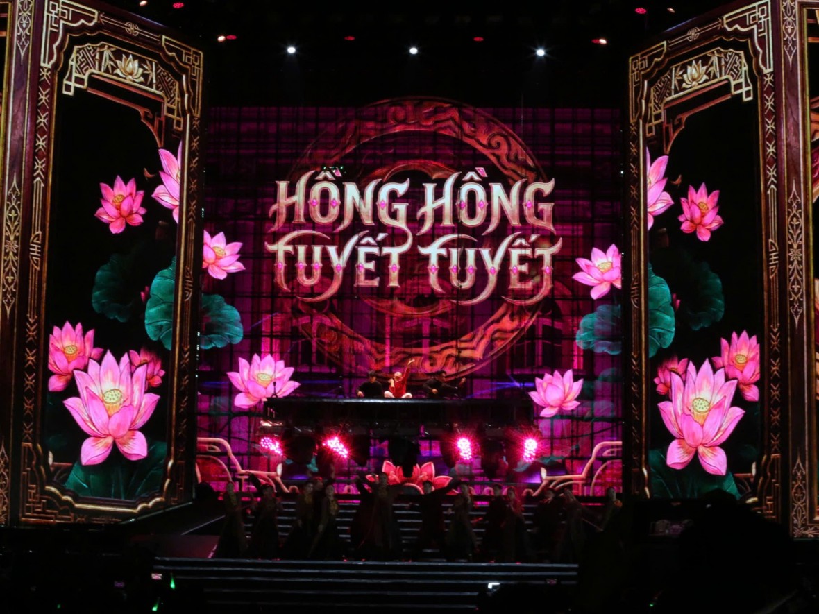 Hoành tráng đêm Hòa nhạc Ánh sáng - Chào năm mới 2026