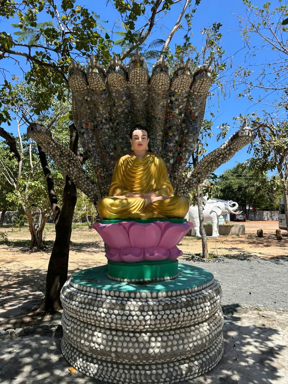 Cửa thiền lưu giữ hồn biển và lòng người nơi Cam Ranh Cửa thiền lưu giữ hồn biển và lòng người nơi Cam Ranh