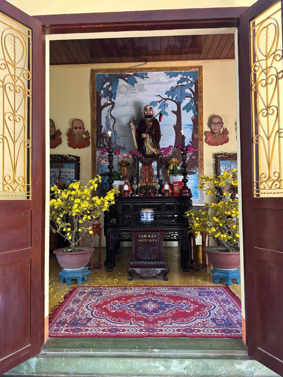 Cửa thiền lưu giữ hồn biển và lòng người nơi Cam Ranh Cửa thiền lưu giữ hồn biển và lòng người nơi Cam Ranh