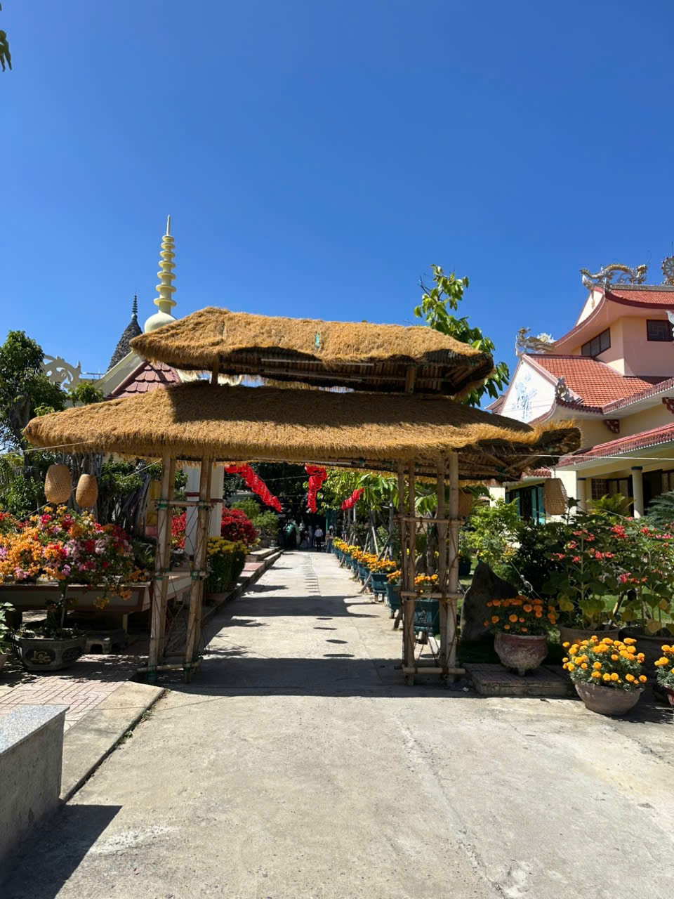 Cửa thiền lưu giữ hồn biển và lòng người nơi Cam Ranh Cửa thiền lưu giữ hồn biển và lòng người nơi Cam Ranh