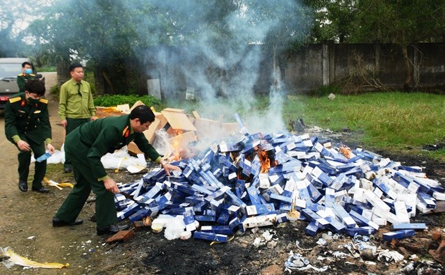 Nghệ An: Cẩn trọng với bánh kẹo...
