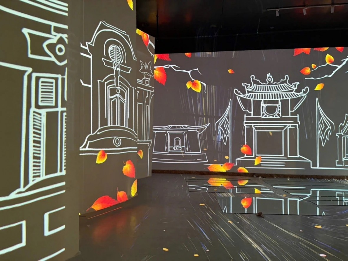 Không gian triển lãm số “Hà Nội rạng rỡ - Ánh sáng và di sản tại Nhà triển lãm 93 Đinh Tiên Hoàng.