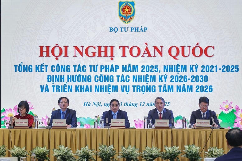 Thủ tướng nêu 6 dấu ấn nổi bật của ngành Tư pháp trong nhiệm kỳ
