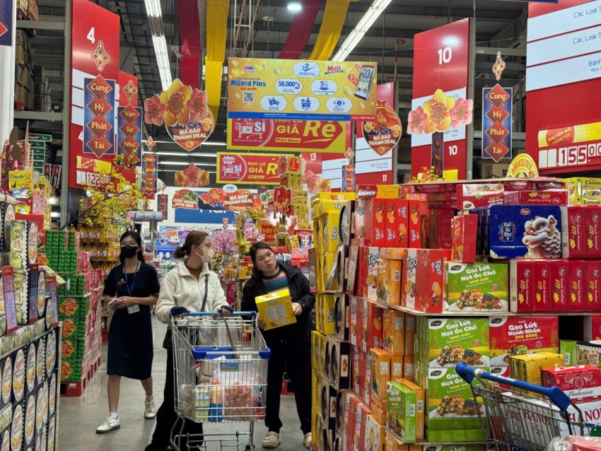Nhiều siêu thị trên cả nước mở cửa phục vụ xuyên Tết Bính Ngọ 2026