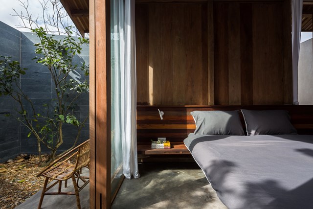 C&aacute;c loại đ&aacute;, gỗ, b&ecirc; t&ocirc;ng, thủy tinh, đất nung, nước, c&acirc;y xanh&hellip; tạo n&ecirc;n một bảng m&agrave;u đẹp.&nbsp; &nbsp;