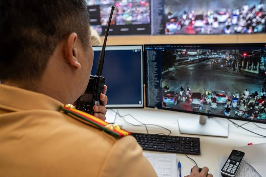 CBCS theo dõi, bám sát tình hình TTATGT qua hệ thống camera AI.