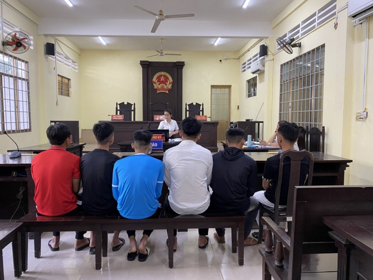 Khi nào cần giám định tuổi của người bị buộc tội, người bị hại dưới 18?