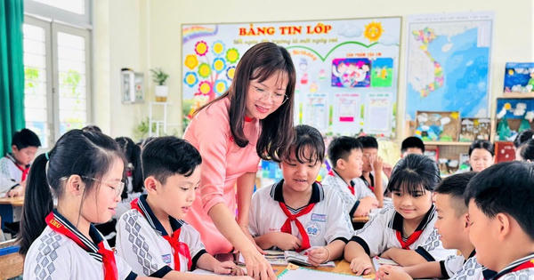 Cơ cấu lại đội ngũ nhân sự khi sắp xếp mạng lưới trường lớp