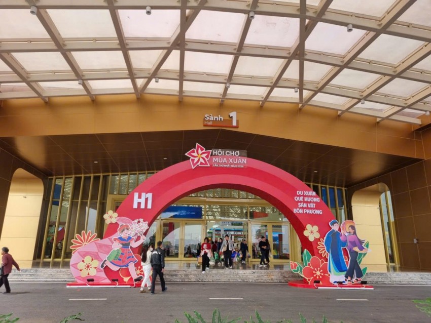 Không gian văn hóa, đặc sản ba miền hội tụ tại Hội chợ Mùa Xuân 2026