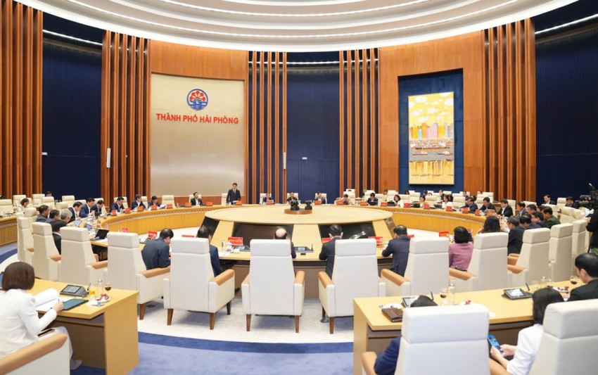 Cán bộ không sử dụng xe công đi lễ hội, chúc tết đầu xuân trong giờ hành chính