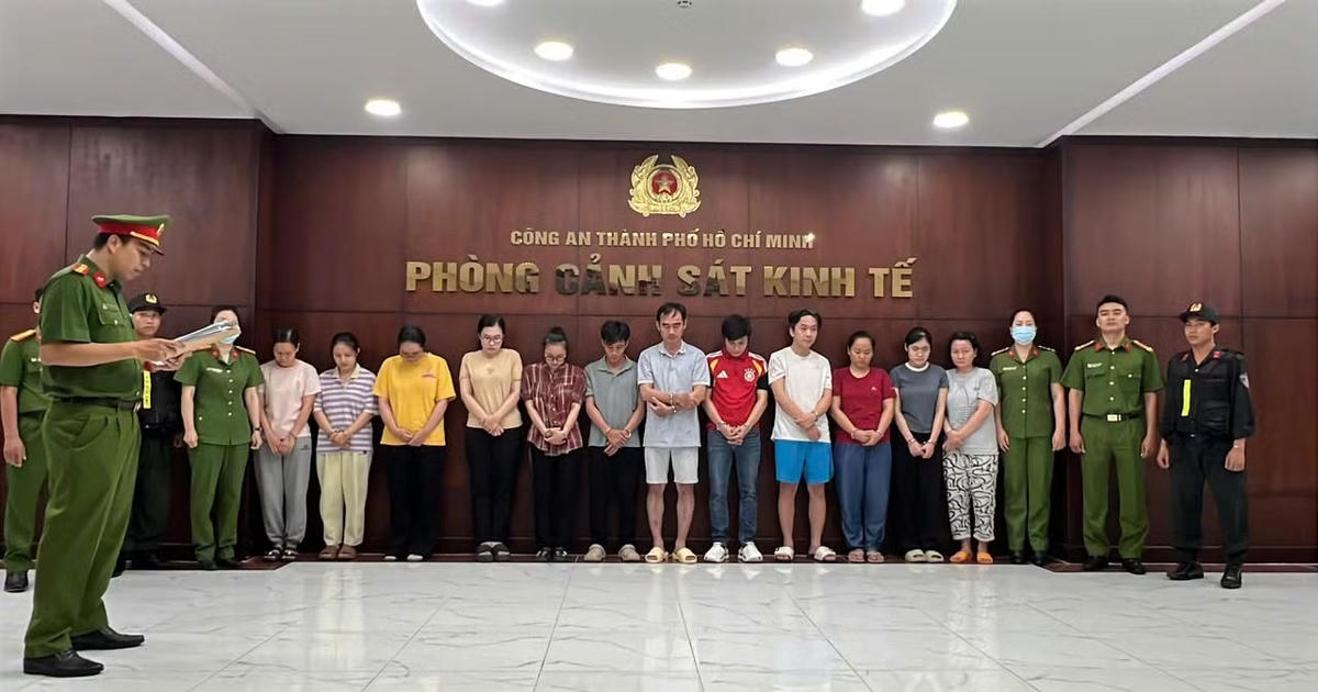 Lập 35 công ty “ma”, mua bán hơn 16.700 hóa đơn khống