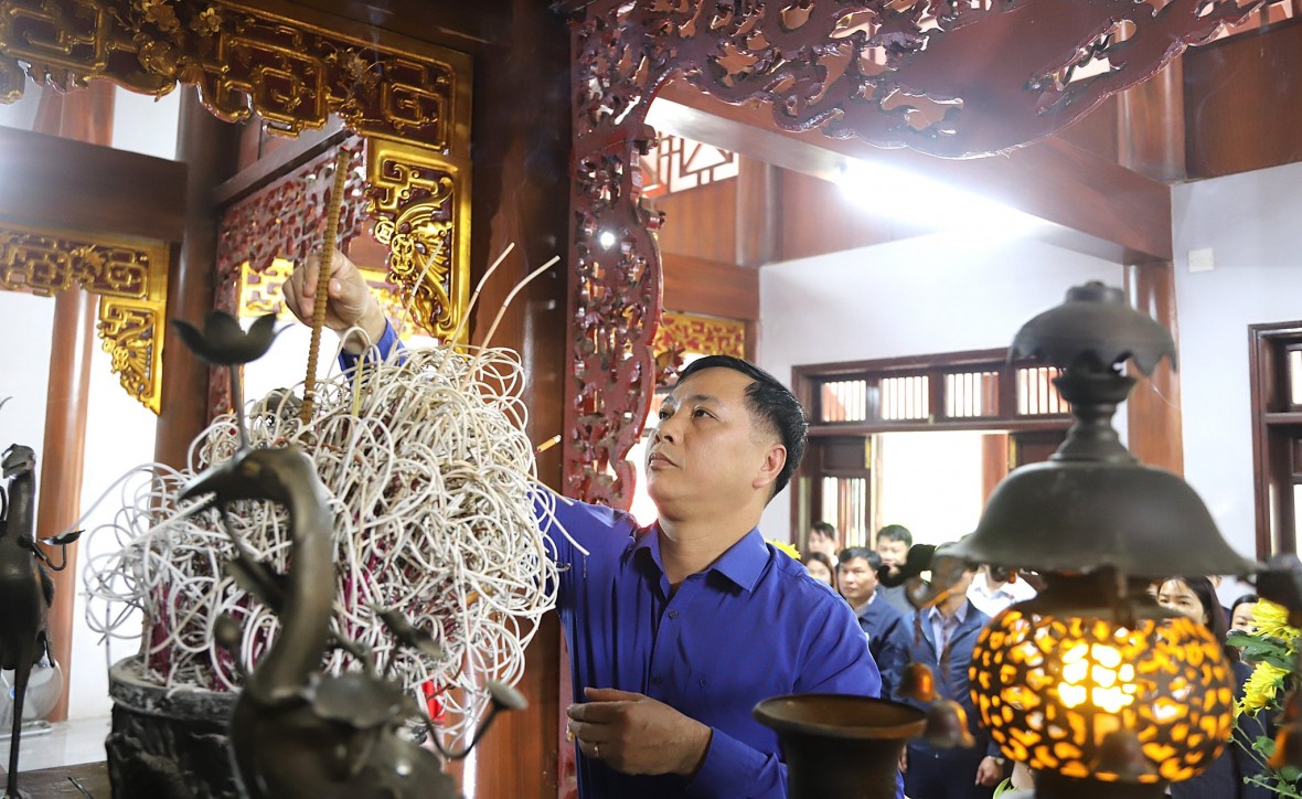 Cử tri rẻo cao Thái Nguyên nô nức, phấn khởi đi bầu cử Cử tri rẻo cao Thái Nguyên nô nức, phấn khởi đi bầu cử