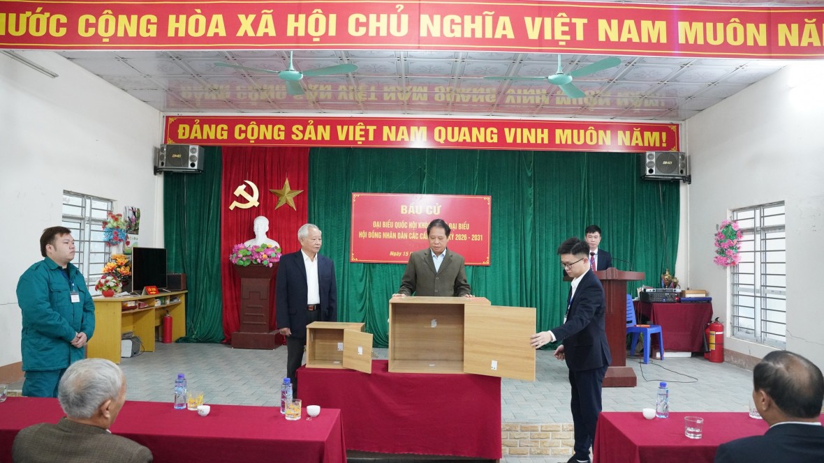 Cử tri rẻo cao Thái Nguyên nô nức, phấn khởi đi bầu cử Cử tri rẻo cao Thái Nguyên nô nức, phấn khởi đi bầu cử