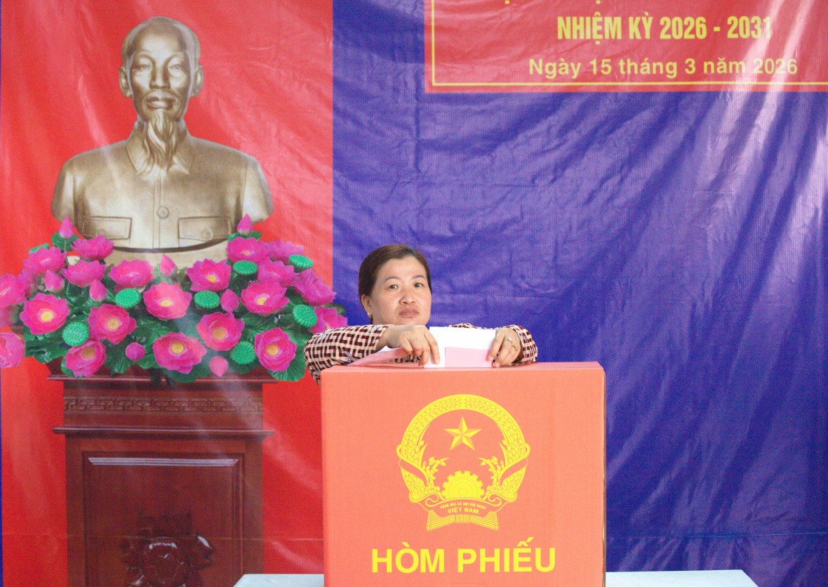 Cà Mau: Cử tri phường Bạc Liêu nô nức tham gia bầu cử, kỳ vọng vào những đại biểu xứng đáng