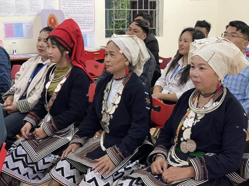 Cử tri rẻo cao Thái Nguyên nô nức, phấn khởi đi bầu cử Cử tri rẻo cao Thái Nguyên nô nức, phấn khởi đi bầu cử