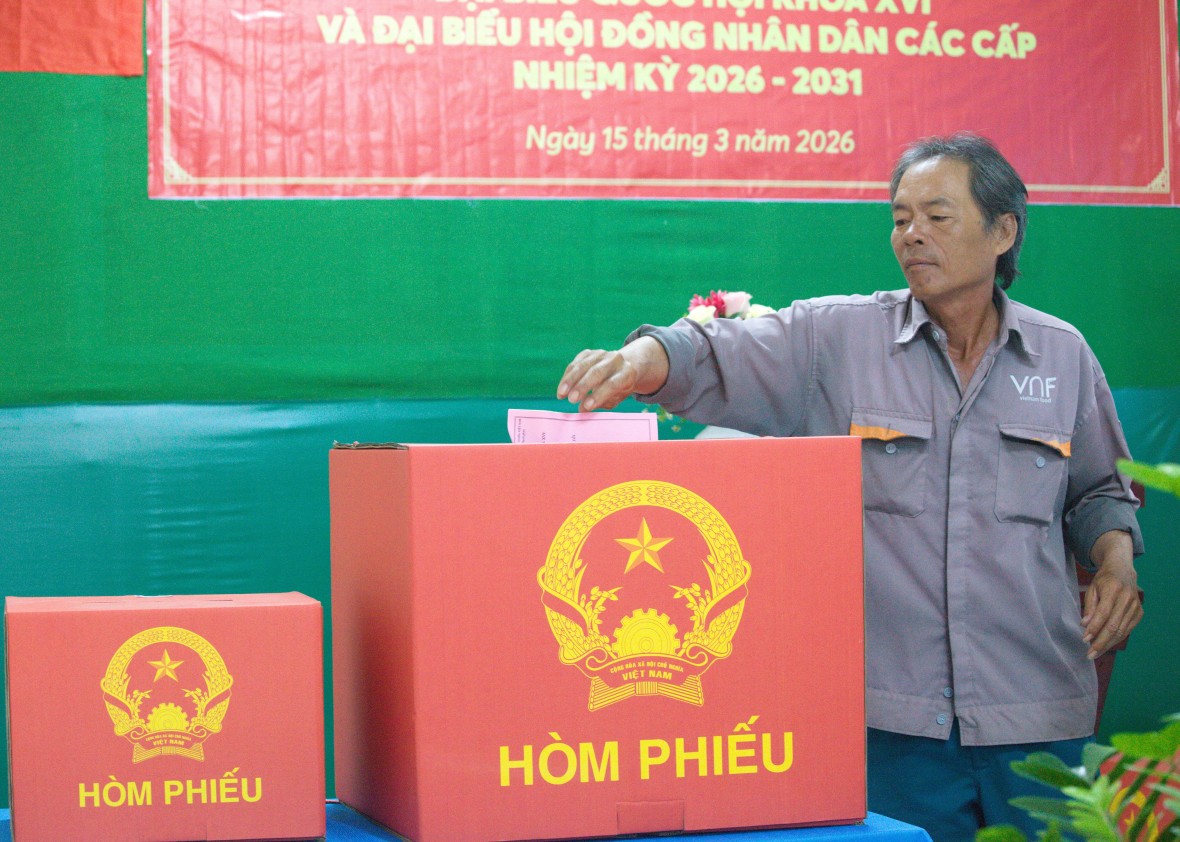 Cà Mau: Cử tri phường Bạc Liêu nô nức tham gia bầu cử, kỳ vọng vào những đại biểu xứng đáng